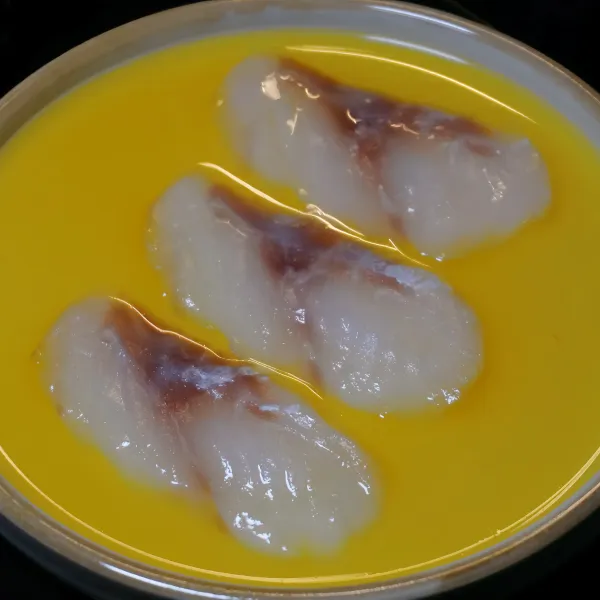 Lubina, salsa de maracuyá  (3u)